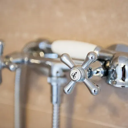 מלון Barcza Vendeghaz 3*