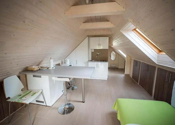 Barcza Vendeghaz Hotel 3*